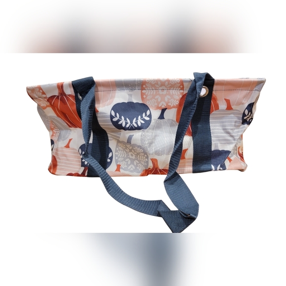 Thirty One - Medium Utility Tote - Pumpkin Patch - Picture 1 of 1